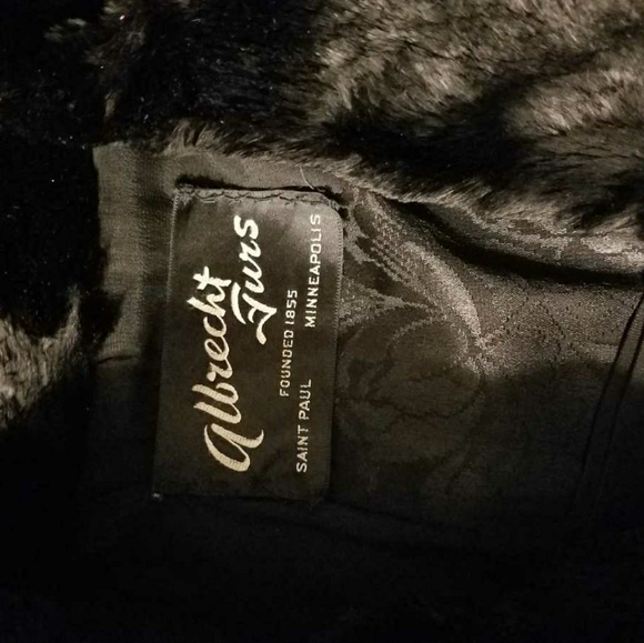 Albert furs coat - Picture 4 of 5